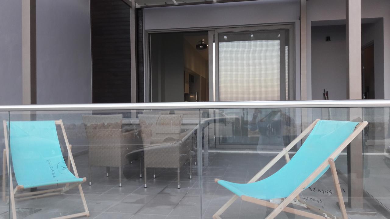 Casa Bella Deluxe Apartments Palaiochora Ngoại thất bức ảnh